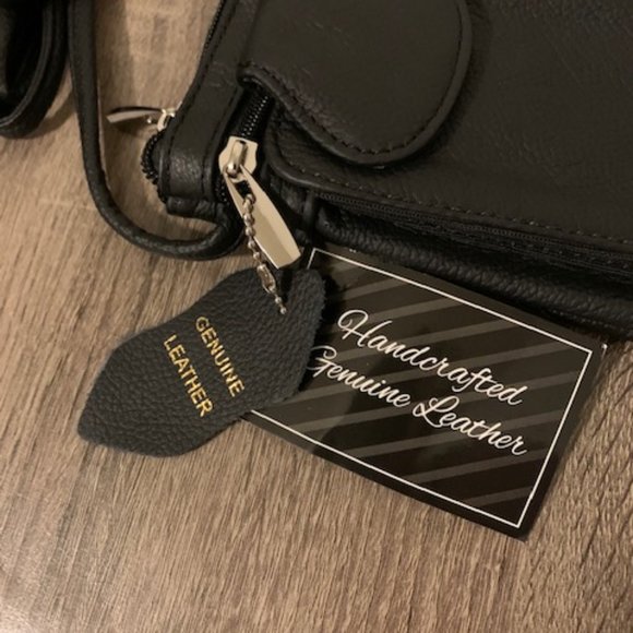 Black Leather Crossbody Purse - Picture 3 of 3